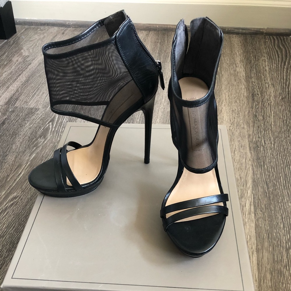 BCBG sandal heel